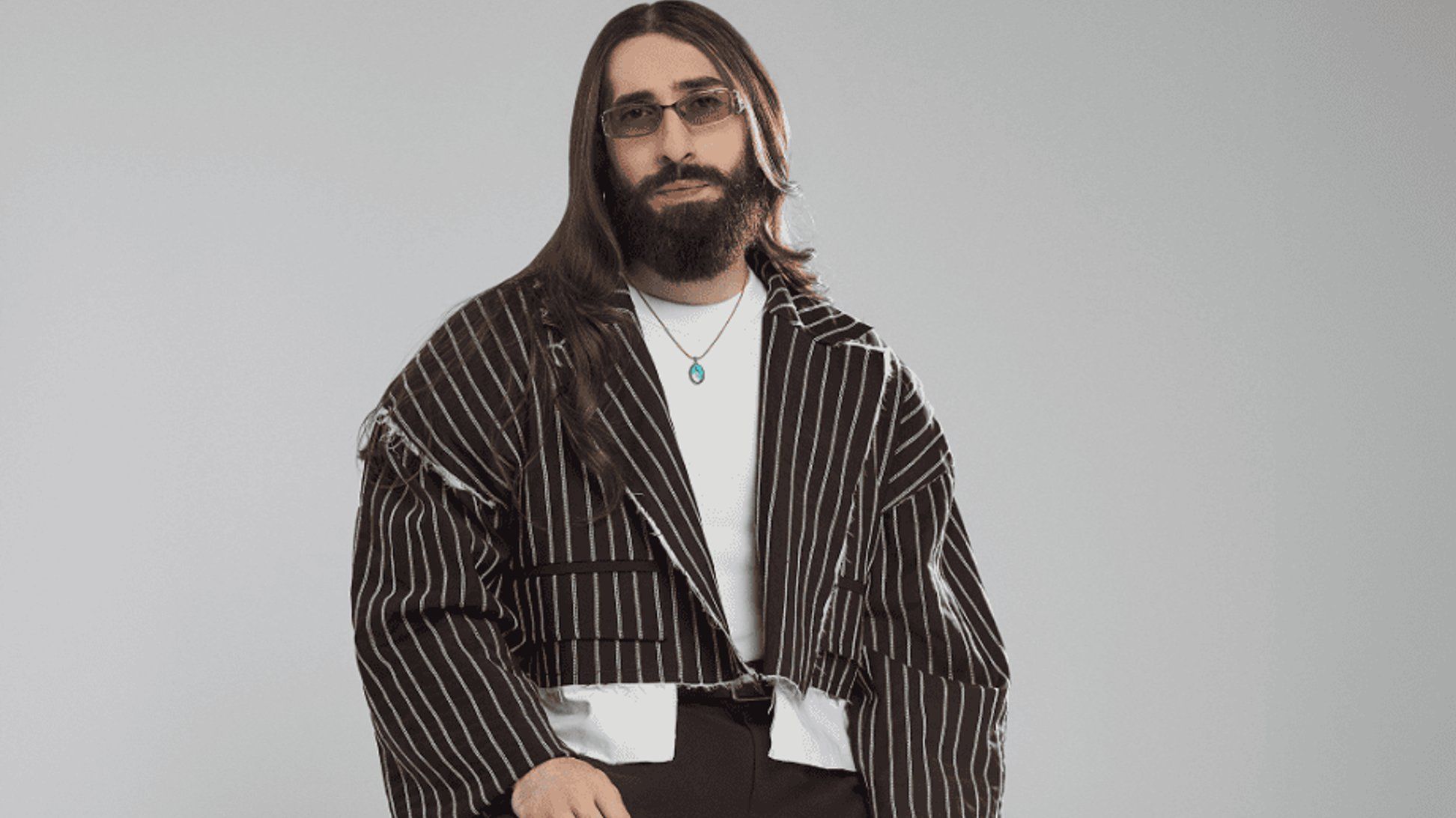 Emre Fel'den Yeni Şarkı: | ''Karşında Bi' Gör Beni''